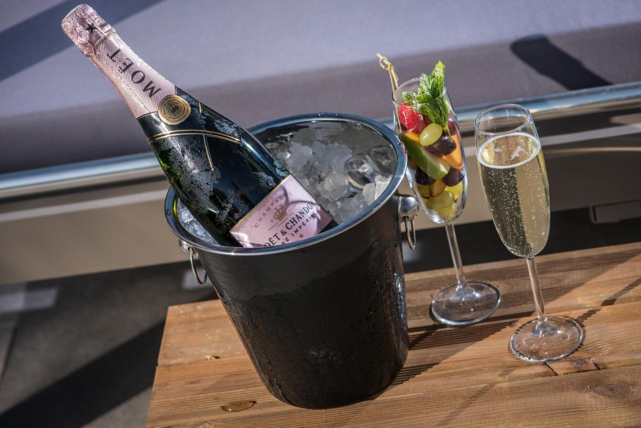 Riviera Boutique Hotel Sztalída Kültér fotó